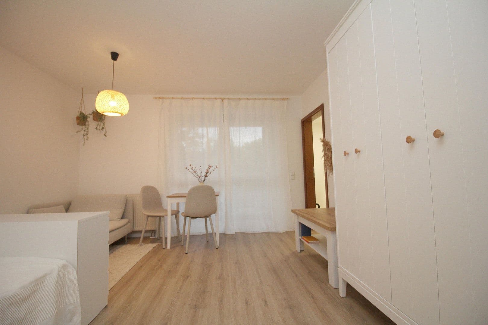 Pronájem bytu 1+1 33 m², Seehausener Allee 30, Leipzig, Sasko Pronájem bytu 1+1 33 m², Seehausener Allee 30, Leipzig, Sasko