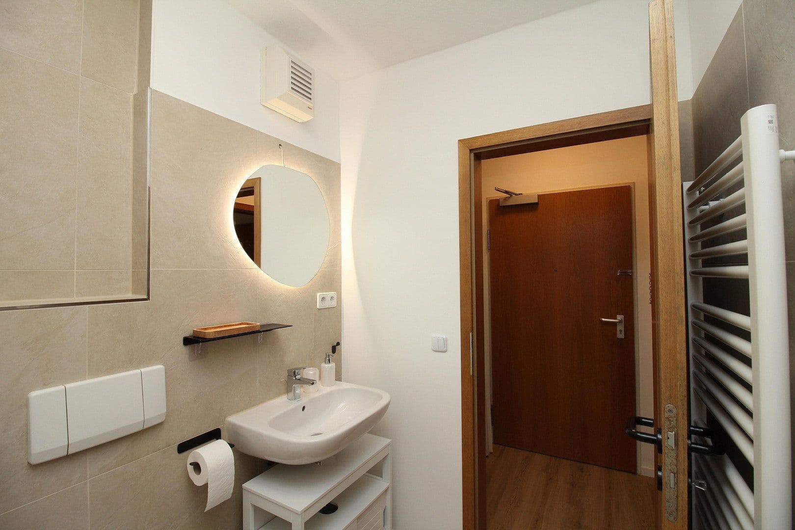 Pronájem bytu 1+1 33 m², Seehausener Allee 30, Leipzig, Sasko Pronájem bytu 1+1 33 m², Seehausener Allee 30, Leipzig, Sasko