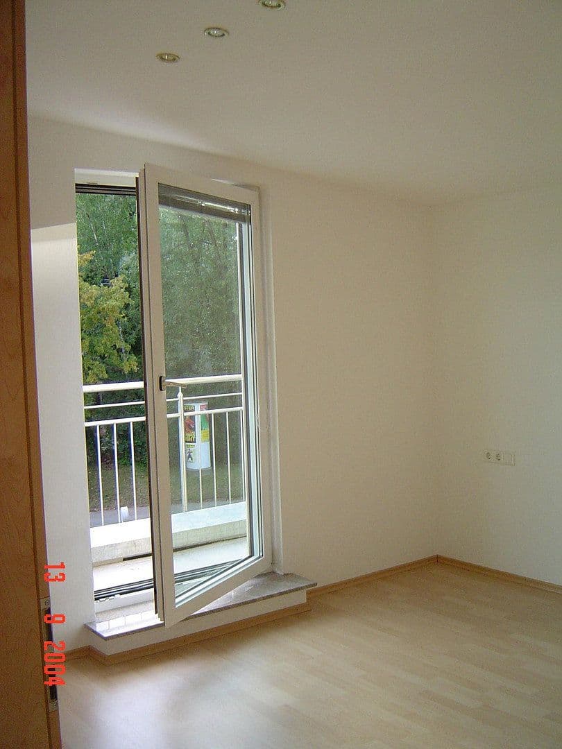 Pronájem bytu 2+1 72 m², Curfeßstraße 33, Aalen, Bádensko-Württembersko Pronájem bytu 2+1 72 m², Curfeßstraße 33, Aalen, Bádensko-Württembersko