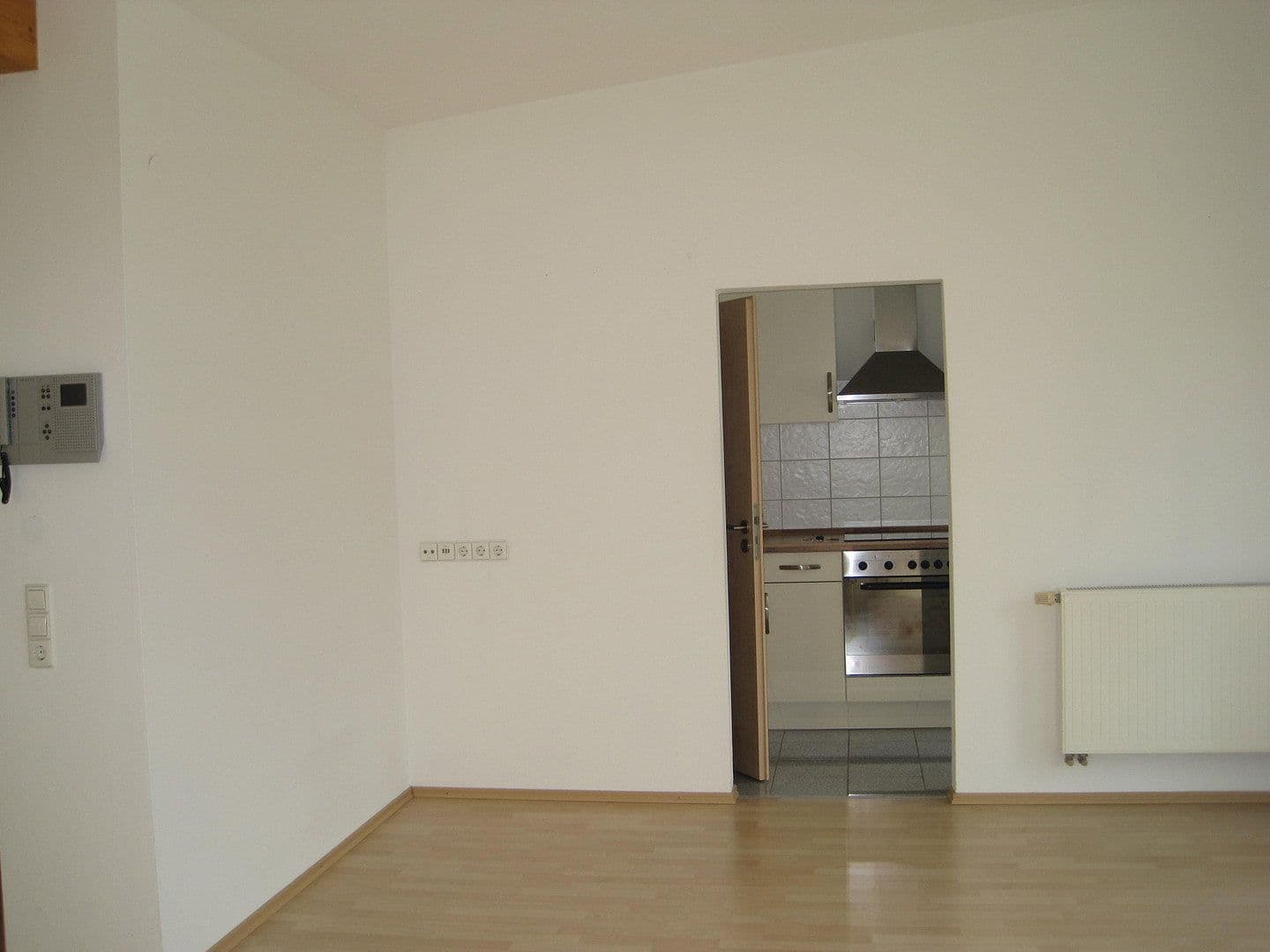 Pronájem bytu 2+1 72 m², Curfeßstraße 33, Aalen, Bádensko-Württembersko Pronájem bytu 2+1 72 m², Curfeßstraße 33, Aalen, Bádensko-Württembersko