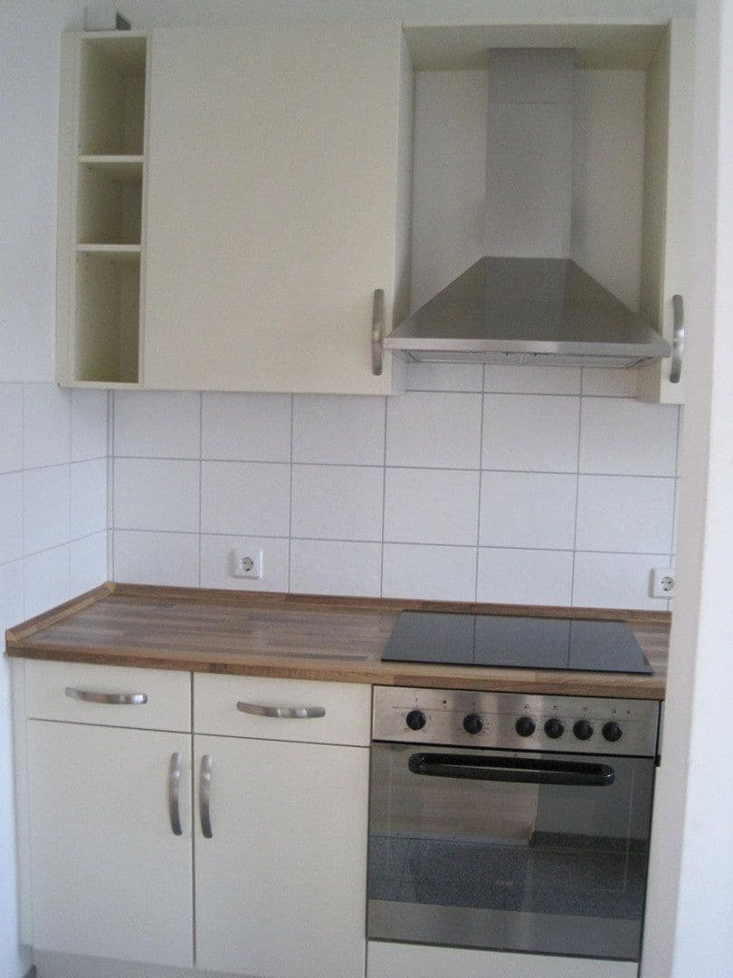 Pronájem bytu 2+1 72 m², Curfeßstraße 33, Aalen, Bádensko-Württembersko Pronájem bytu 2+1 72 m², Curfeßstraße 33, Aalen, Bádensko-Württembersko
