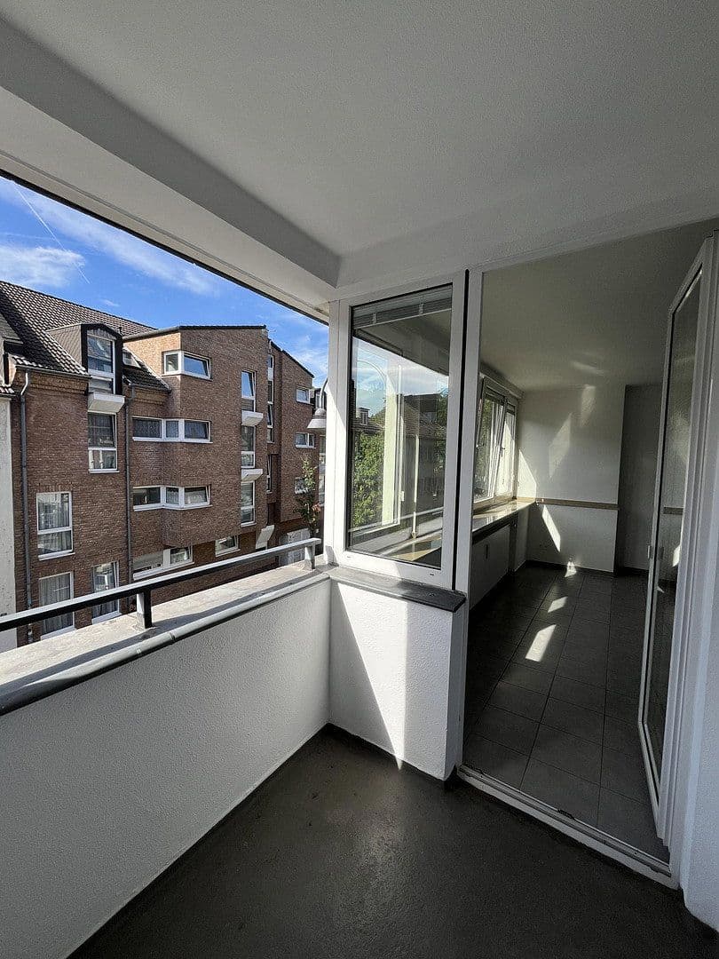 Pronájem bytu 3+1 87 m², Mülheimer Freiheit, Köln, Severní Porýní-Vestfálsko Pronájem bytu 3+1 87 m², Mülheimer Freiheit, Köln, Severní Porýní-Vestfálsko