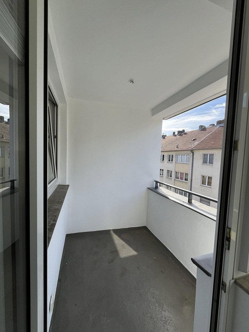 Pronájem bytu 3+1 87 m², Mülheimer Freiheit, Köln, Severní Porýní-Vestfálsko Pronájem bytu 3+1 87 m², Mülheimer Freiheit, Köln, Severní Porýní-Vestfálsko