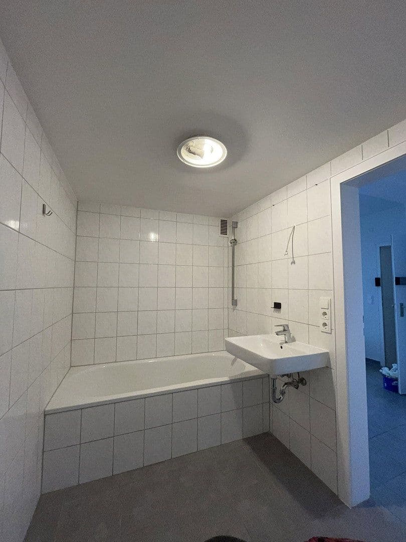 Pronájem bytu 3+1 87 m², Mülheimer Freiheit, Köln, Severní Porýní-Vestfálsko Pronájem bytu 3+1 87 m², Mülheimer Freiheit, Köln, Severní Porýní-Vestfálsko