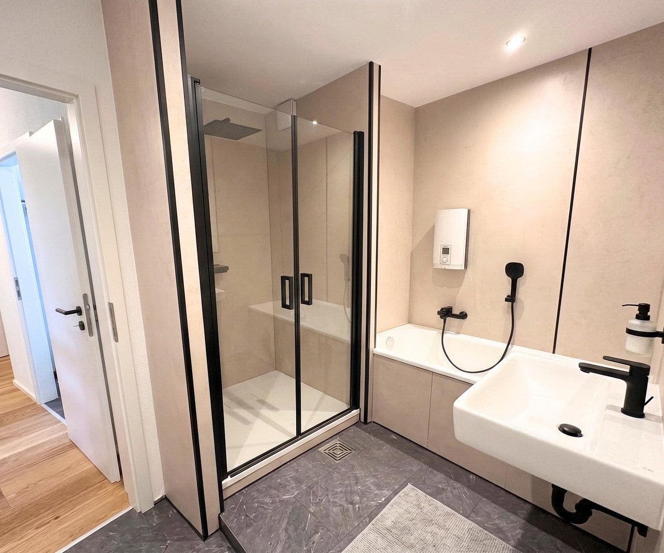 Prodej bytu 3+kk 95 m², Waiblingen, Bádensko-Württembersko Prodej bytu 3+kk 95 m², Waiblingen, Bádensko-Württembersko