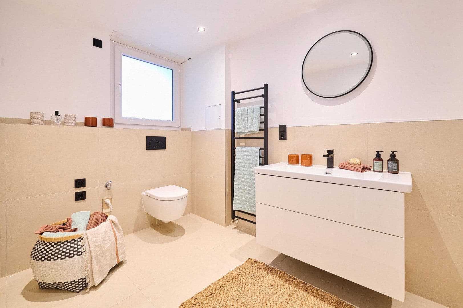 Prodej bytu 3+kk 76 m², Frankenstr.82, Essen, Severní Porýní-Vestfálsko Prodej bytu 3+kk 76 m², Frankenstr.82, Essen, Severní Porýní-Vestfálsko