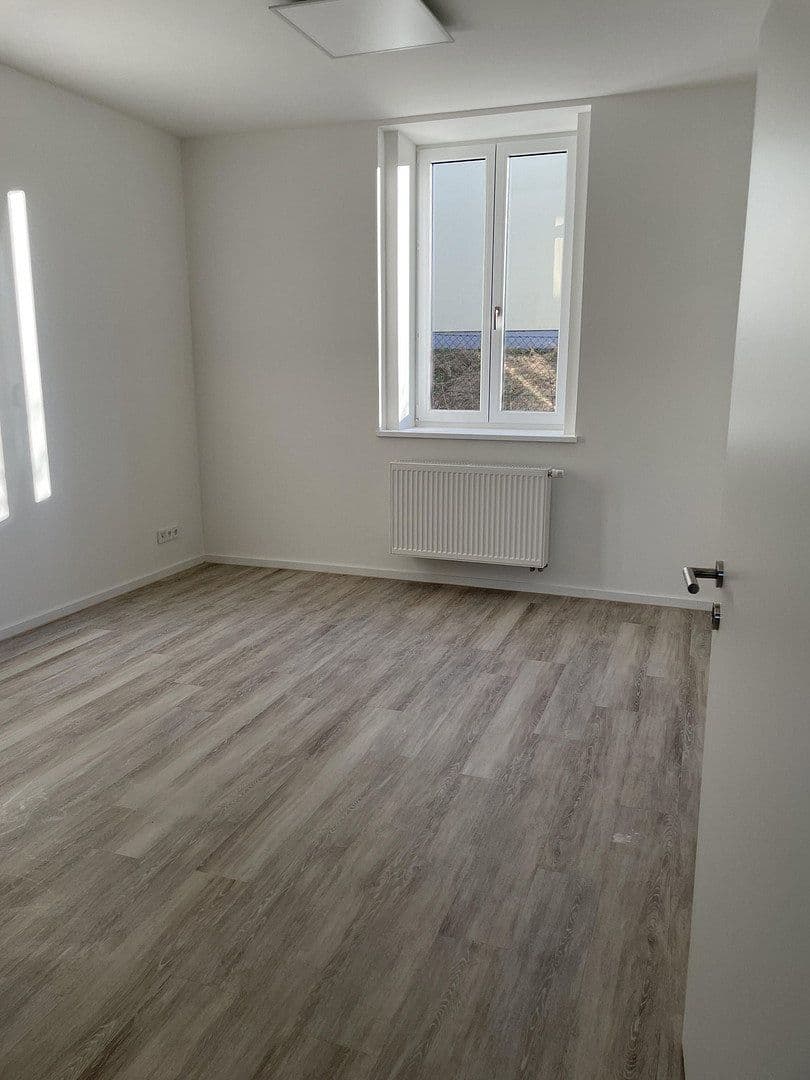 Prodej kanceláře 1.523 m², Baumgartenstraße 7, Vilsbiburg, Bavorsko Prodej kanceláře 1.523 m², Baumgartenstraße 7, Vilsbiburg, Bavorsko