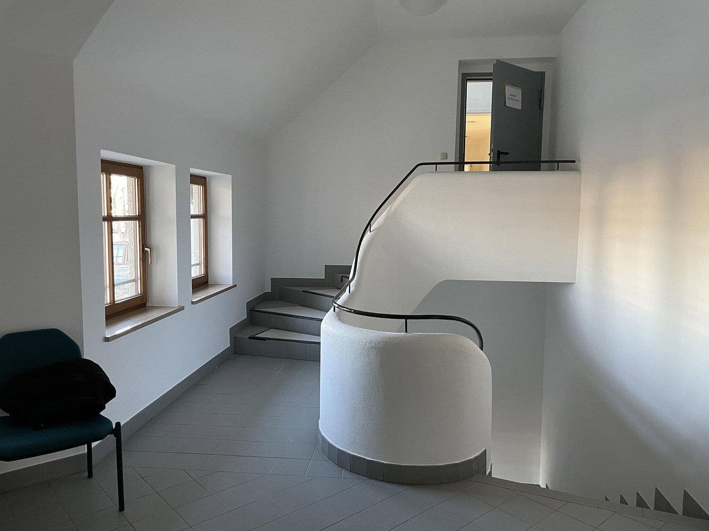 Prodej kanceláře 1.523 m², Baumgartenstraße 7, Vilsbiburg, Bavorsko Prodej kanceláře 1.523 m², Baumgartenstraße 7, Vilsbiburg, Bavorsko