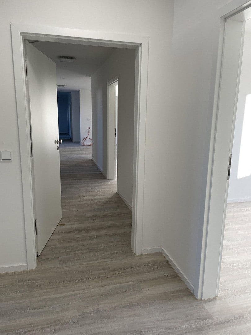 Prodej kanceláře 1.523 m², Baumgartenstraße 7, Vilsbiburg, Bavorsko Prodej kanceláře 1.523 m², Baumgartenstraße 7, Vilsbiburg, Bavorsko
