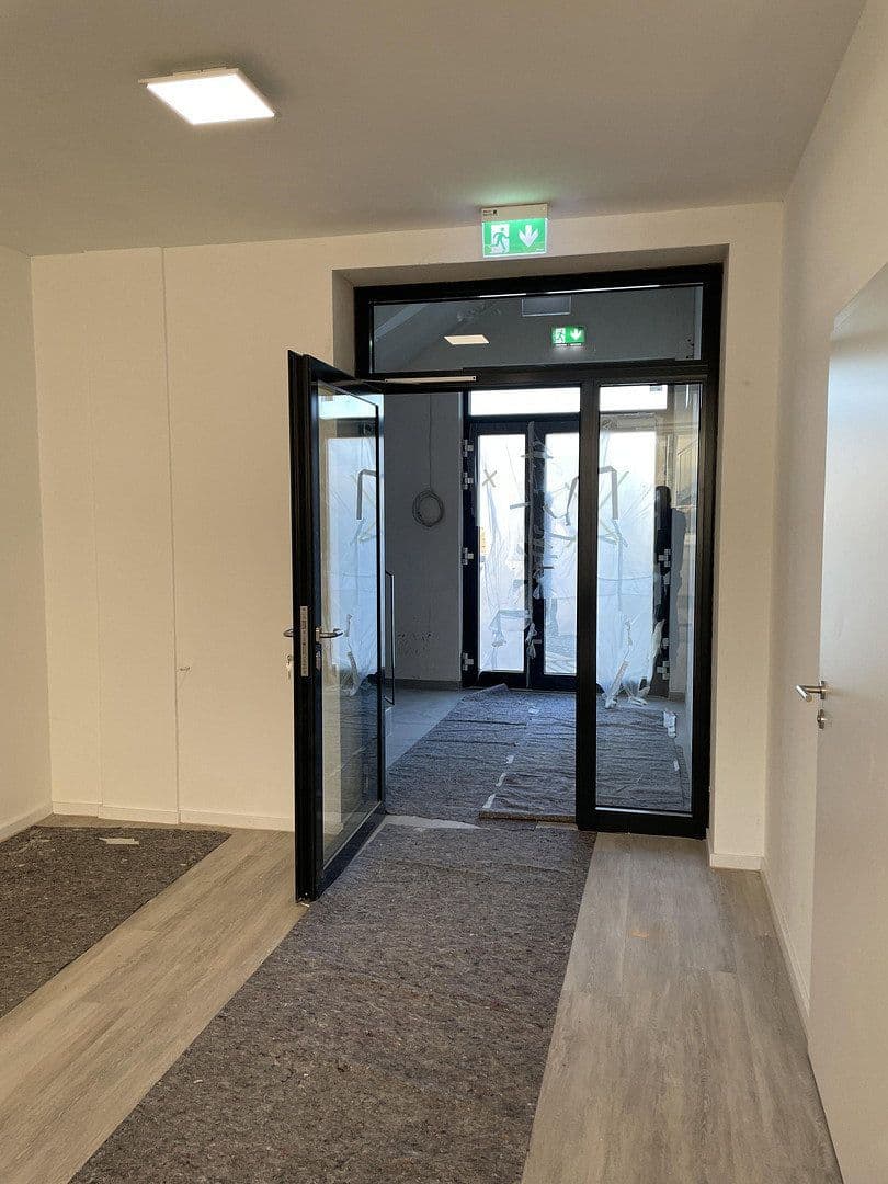 Prodej kanceláře 1.523 m², Baumgartenstraße 7, Vilsbiburg, Bavorsko Prodej kanceláře 1.523 m², Baumgartenstraße 7, Vilsbiburg, Bavorsko