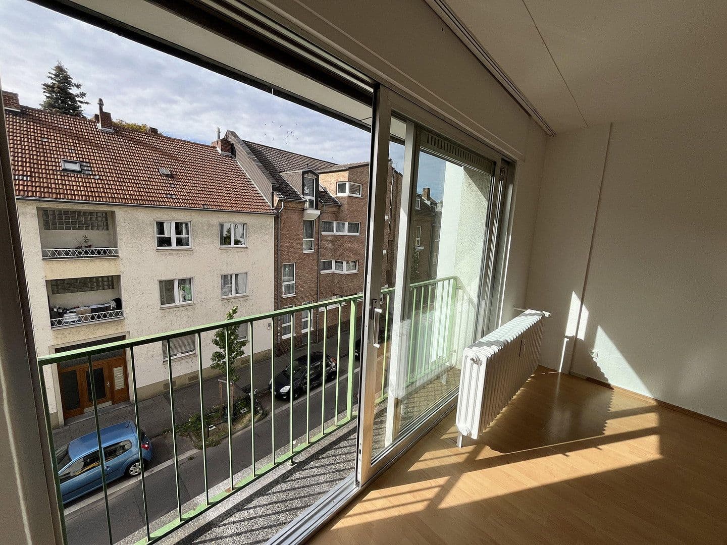 Pronájem bytu 2+1 65 m², Mülheimer Freiheit, Köln, Severní Porýní-Vestfálsko Pronájem bytu 2+1 65 m², Mülheimer Freiheit, Köln, Severní Porýní-Vestfálsko