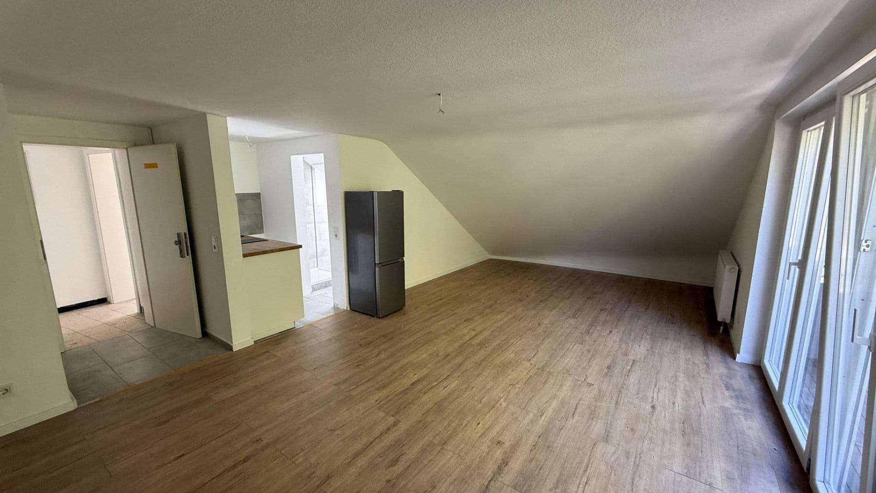 Prodej bytu 1+1 30 m², Nußloch, Bádensko-Württembersko Prodej bytu 1+1 30 m², Nußloch, Bádensko-Württembersko
