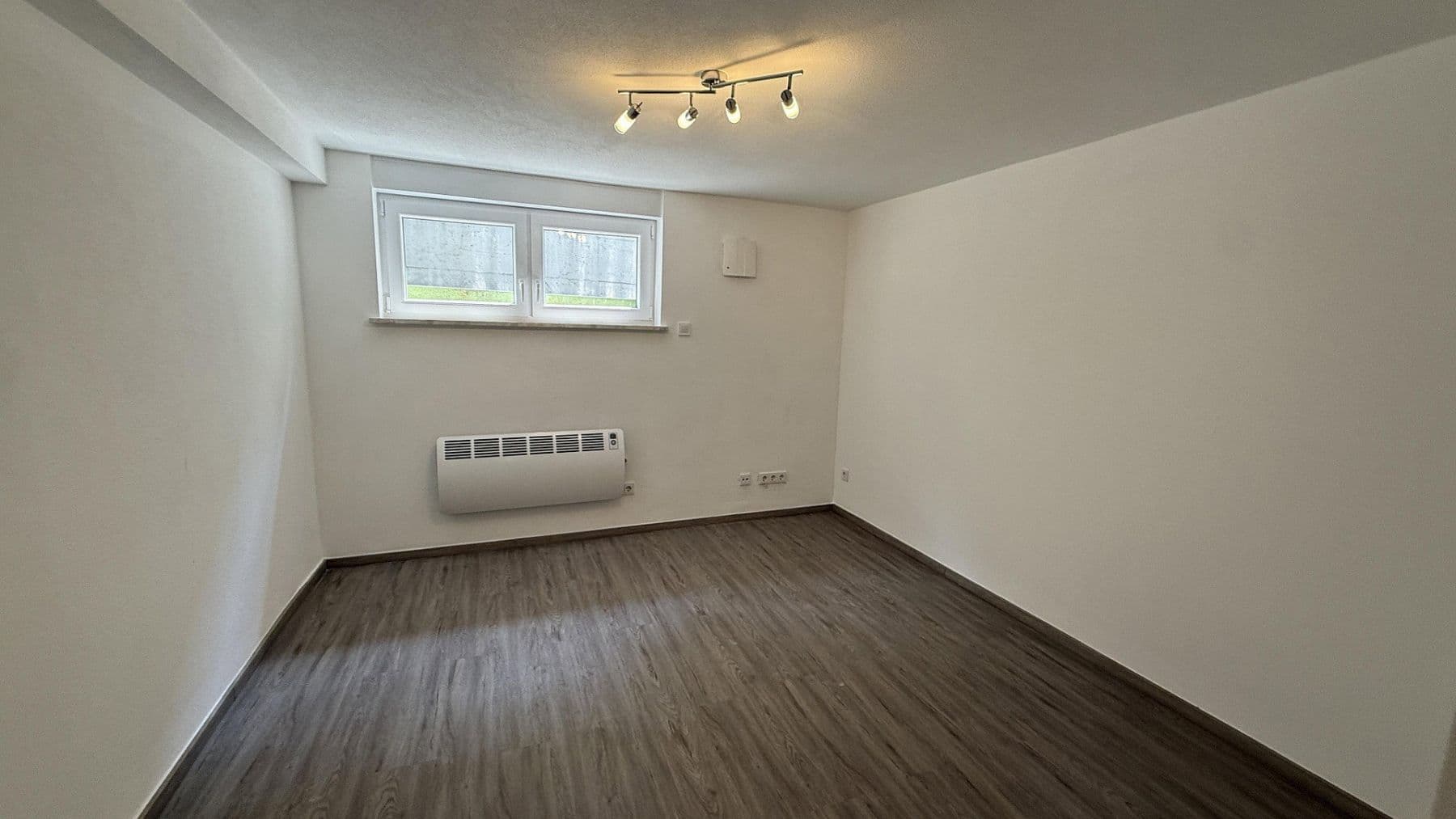 Prodej bytu 3+1 61 m², Nußloch, Bádensko-Württembersko Prodej bytu 3+1 61 m², Nußloch, Bádensko-Württembersko