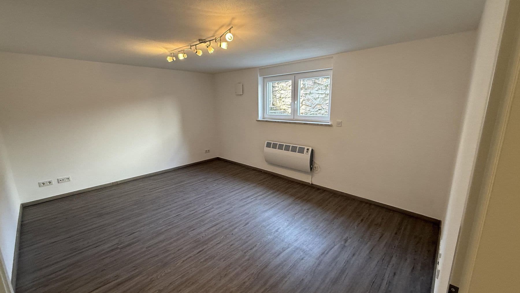 Prodej bytu 3+1 61 m², Nußloch, Bádensko-Württembersko Prodej bytu 3+1 61 m², Nußloch, Bádensko-Württembersko