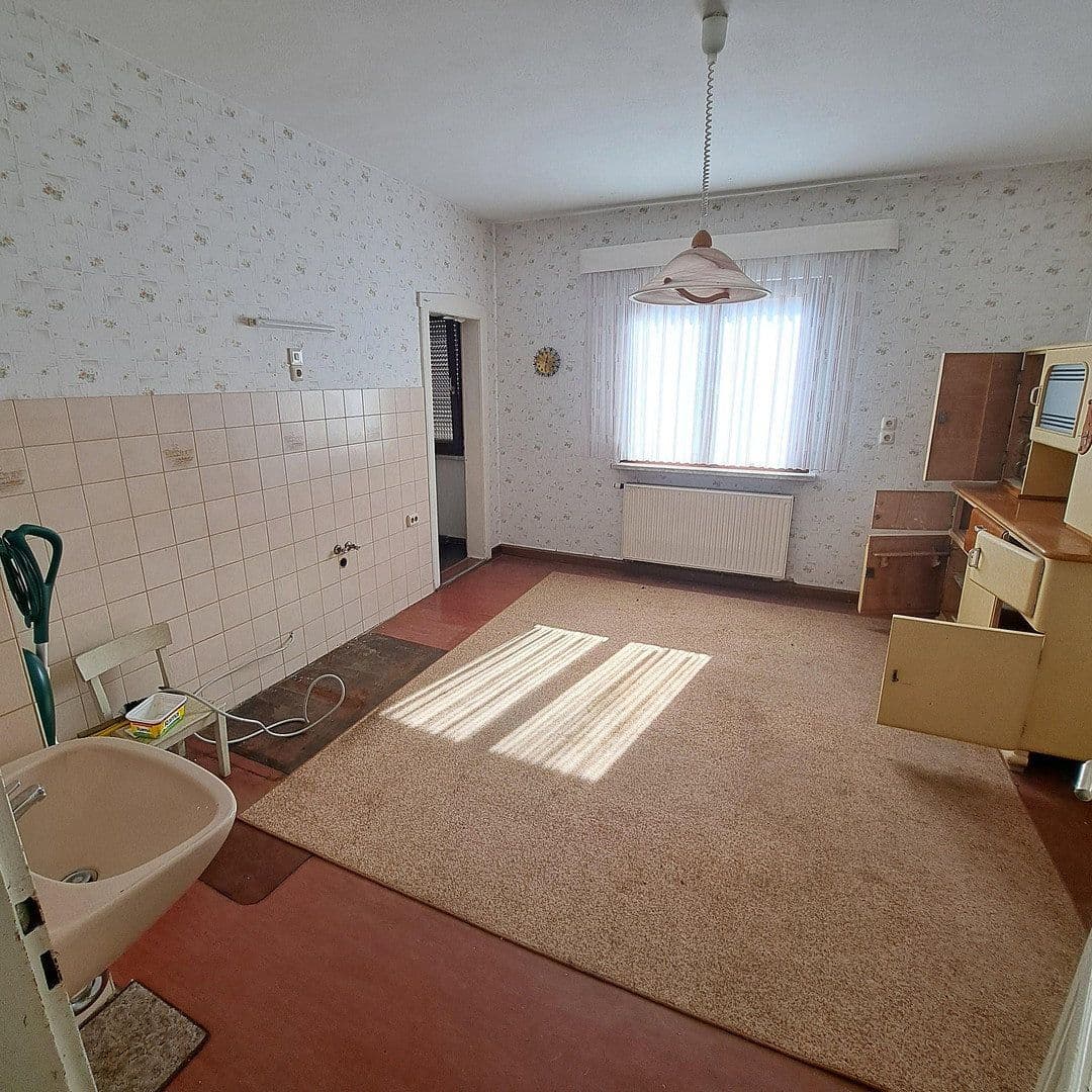 Prodej domu 195 m², pozemek 787 m², Schmalkalden, Durynsko Prodej domu 195 m², pozemek 787 m², Schmalkalden, Durynsko