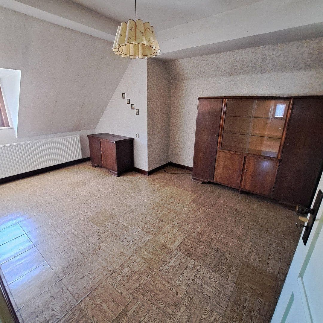 Prodej domu 195 m², pozemek 787 m², Schmalkalden, Durynsko Prodej domu 195 m², pozemek 787 m², Schmalkalden, Durynsko