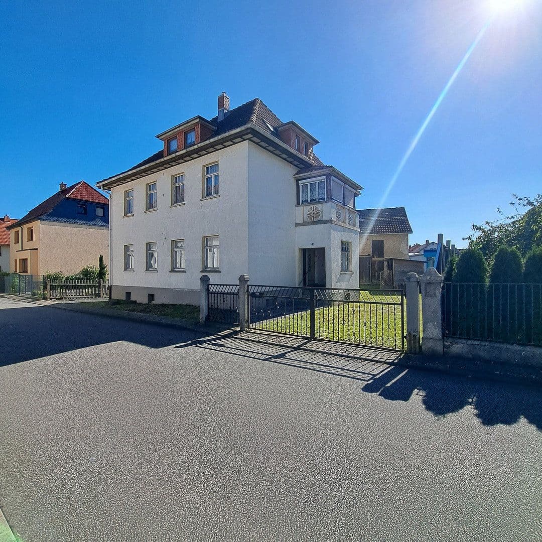 Prodej domu 195 m², pozemek 787 m², Schmalkalden, Durynsko Prodej domu 195 m², pozemek 787 m², Schmalkalden, Durynsko