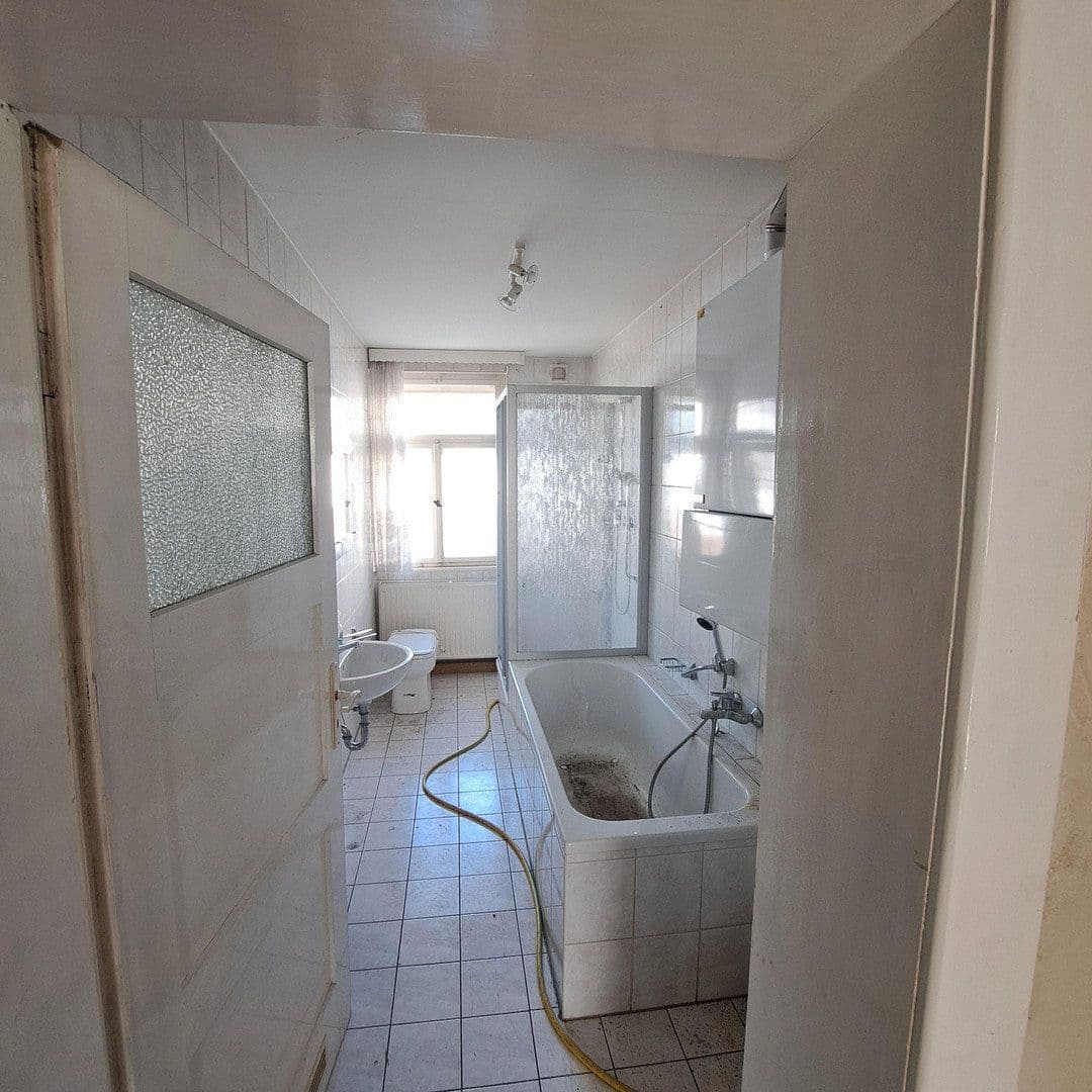 Prodej domu 195 m², pozemek 787 m², Schmalkalden, Durynsko Prodej domu 195 m², pozemek 787 m², Schmalkalden, Durynsko
