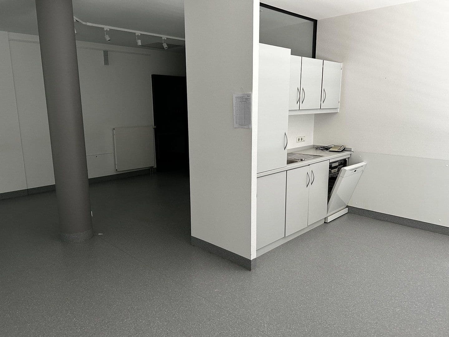 Pronájem kanceláře 294 m², Melkendorferstraße 8, Kulmbach, Bavorsko Pronájem kanceláře 294 m², Melkendorferstraße 8, Kulmbach, Bavorsko