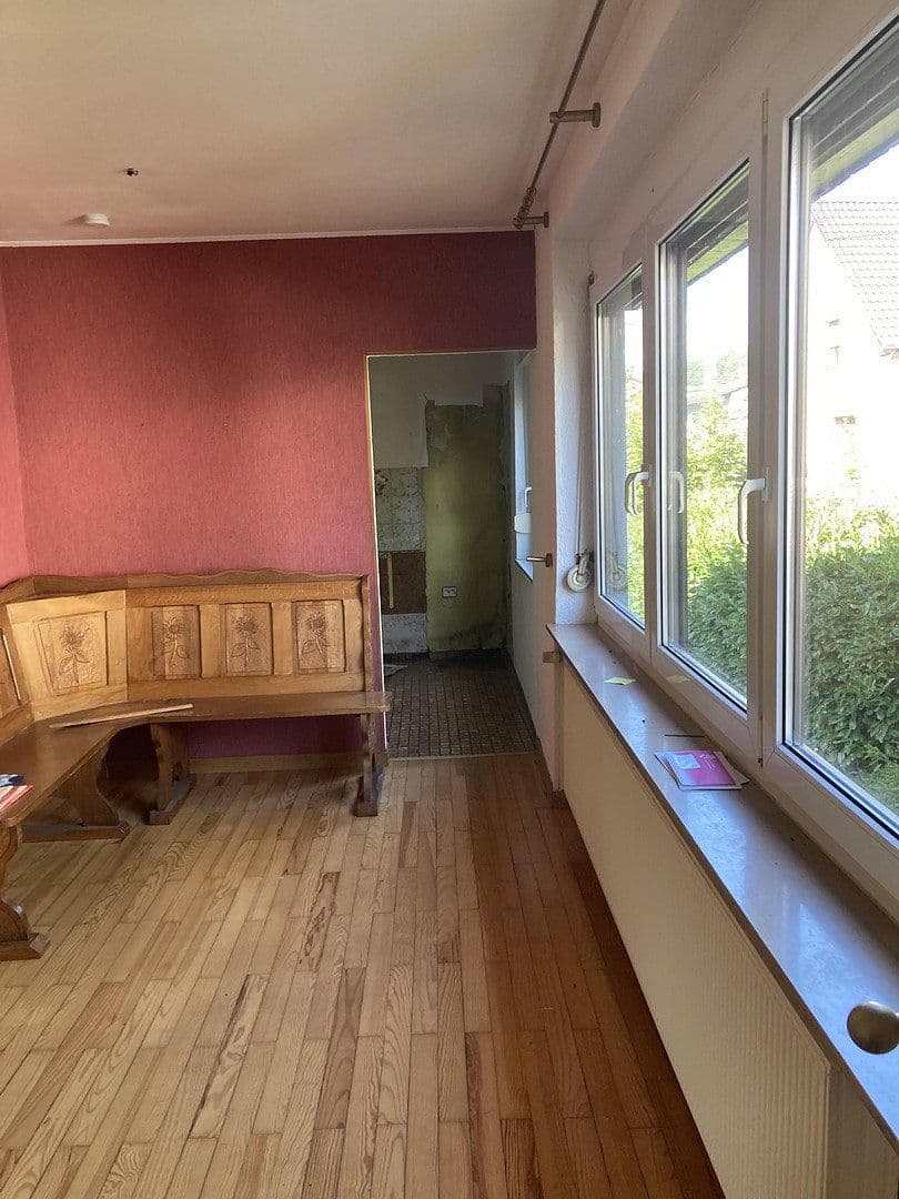 Prodej domu 149 m², pozemek 2.234 m², Dillinger Straße 22, Nalbach, Země Sársko Prodej domu 149 m², pozemek 2.234 m², Dillinger Straße 22, Nalbach, Země Sársko