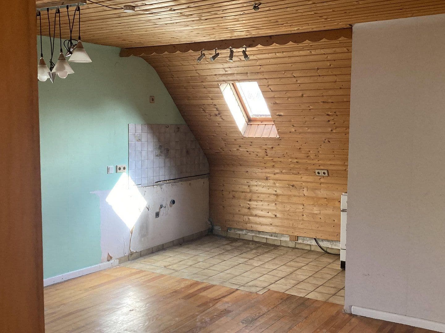 Prodej domu 149 m², pozemek 2.234 m², Dillinger Straße 22, Nalbach, Země Sársko Prodej domu 149 m², pozemek 2.234 m², Dillinger Straße 22, Nalbach, Země Sársko