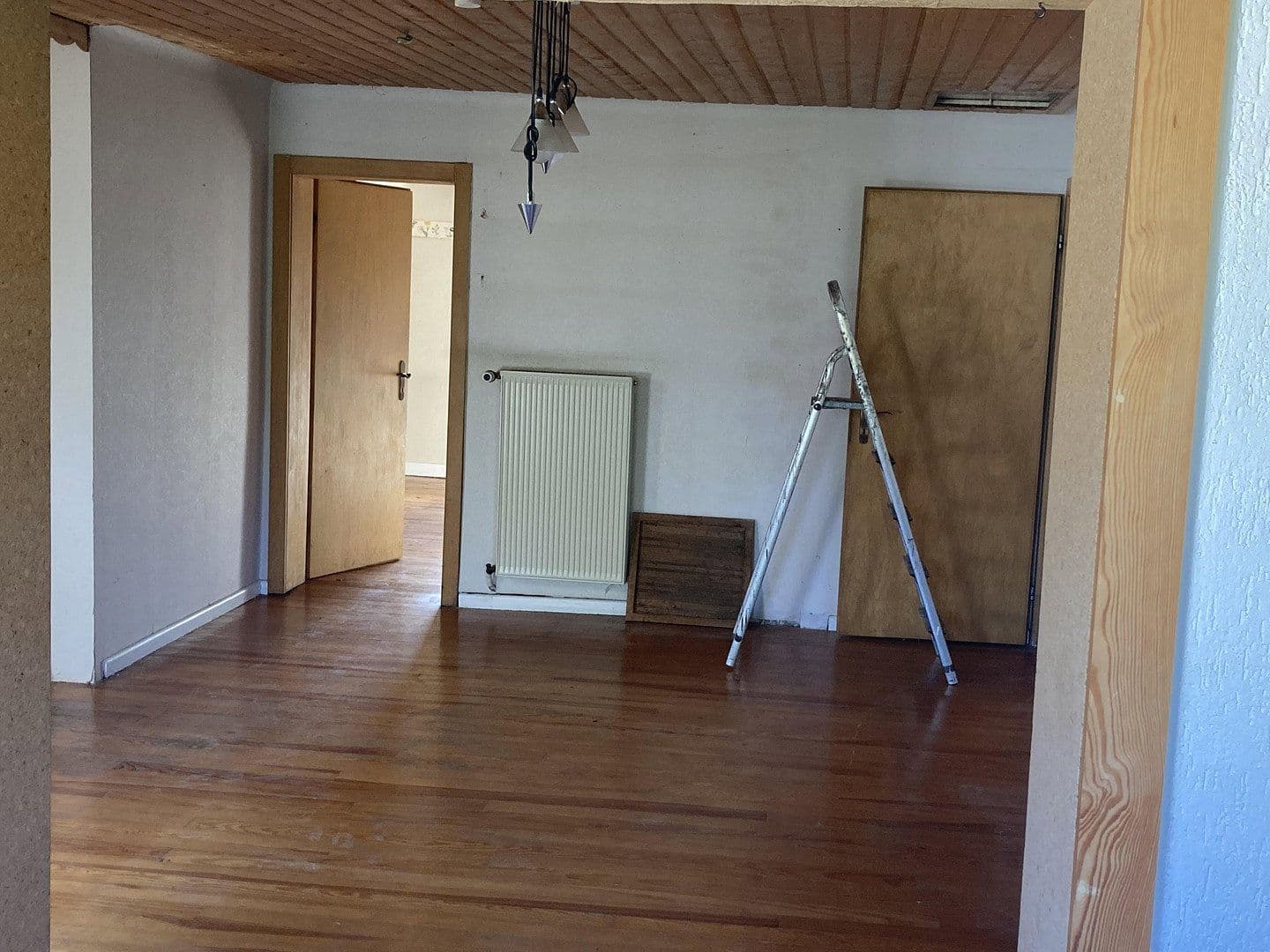 Prodej domu 149 m², pozemek 2.234 m², Dillinger Straße 22, Nalbach, Země Sársko Prodej domu 149 m², pozemek 2.234 m², Dillinger Straße 22, Nalbach, Země Sársko