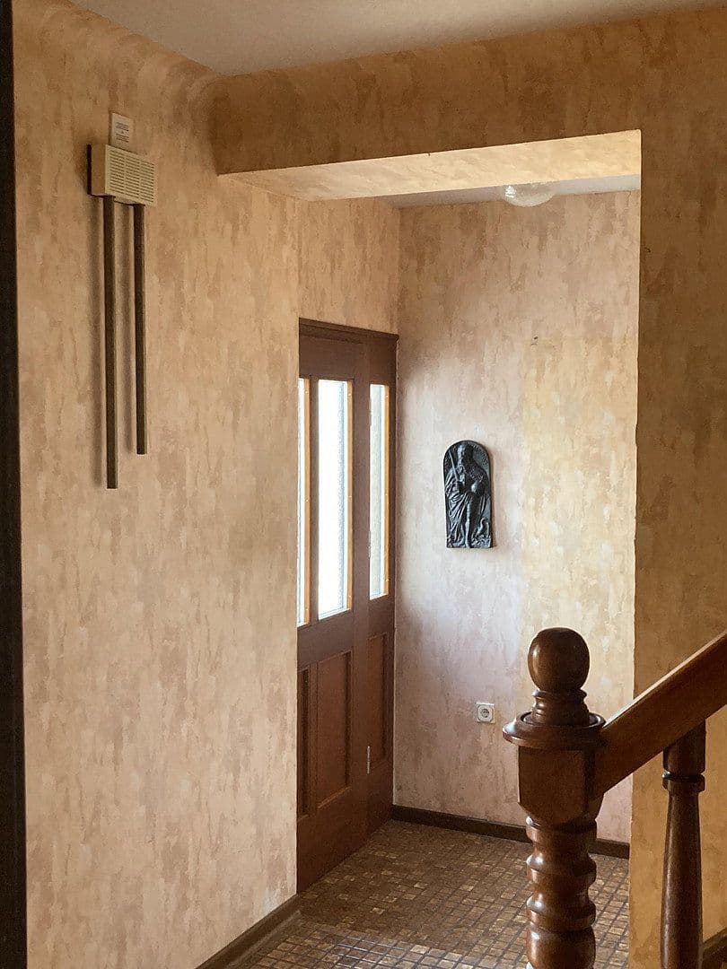 Prodej domu 149 m², pozemek 2.234 m², Dillinger Straße 22, Nalbach, Země Sársko Prodej domu 149 m², pozemek 2.234 m², Dillinger Straße 22, Nalbach, Země Sársko