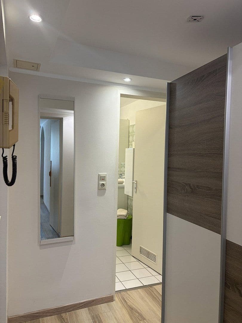 Pronájem bytu 2+1 39 m², Friedrich 2, Bad Vilbel, Hessen Pronájem bytu 2+1 39 m², Friedrich 2, Bad Vilbel, Hessen