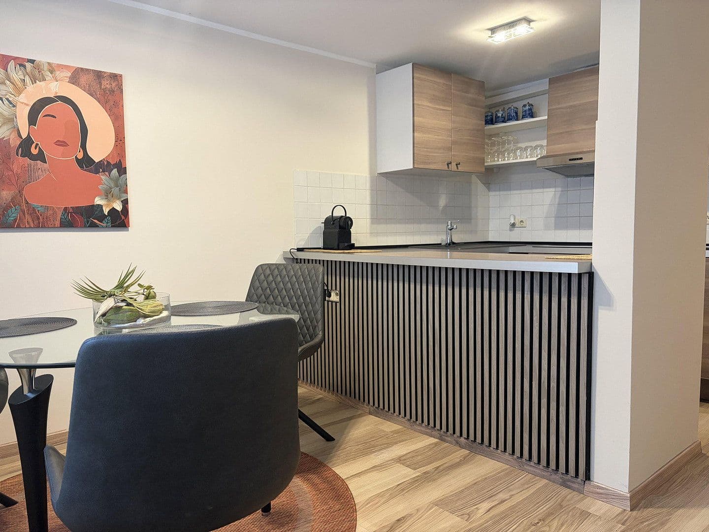 Pronájem bytu 2+1 39 m², Friedrich 2, Bad Vilbel, Hessen Pronájem bytu 2+1 39 m², Friedrich 2, Bad Vilbel, Hessen