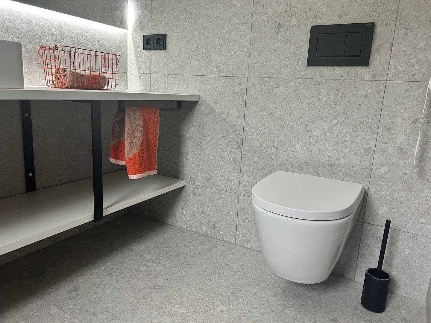 Pronájem bytu 2+1 50 m², Zangberg, Bavorsko Pronájem bytu 2+1 50 m², Zangberg, Bavorsko