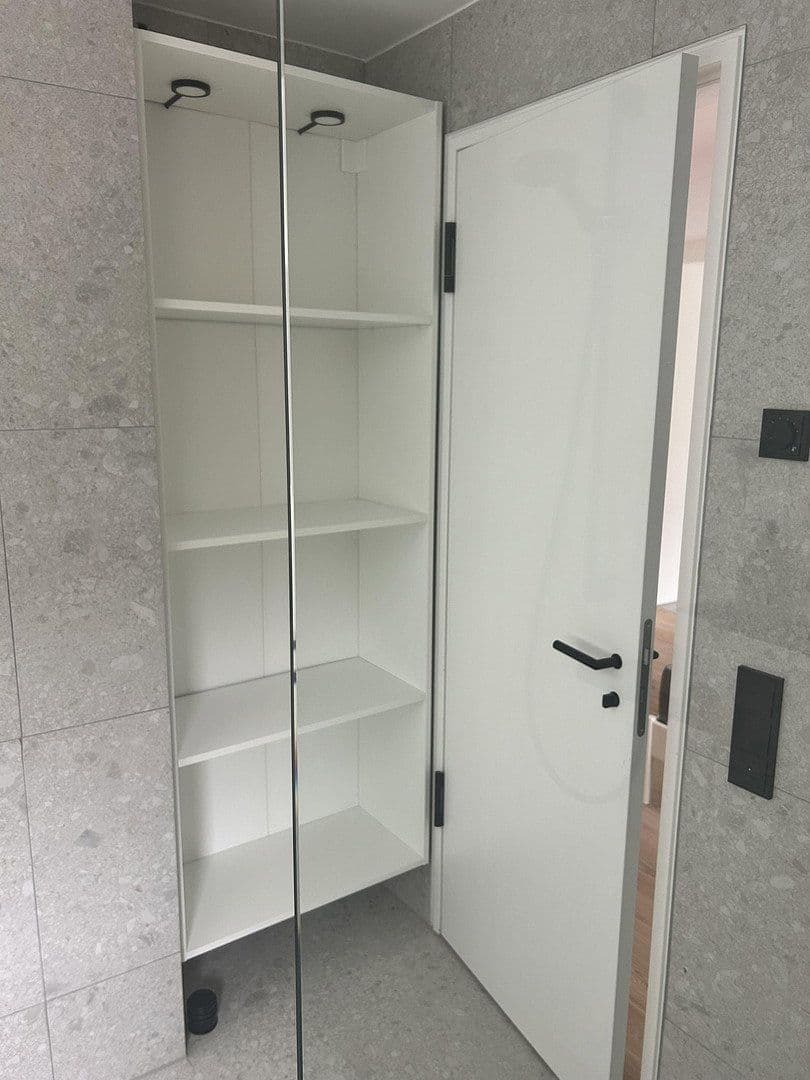 Pronájem bytu 2+1 50 m², Zangberg, Bavorsko Pronájem bytu 2+1 50 m², Zangberg, Bavorsko
