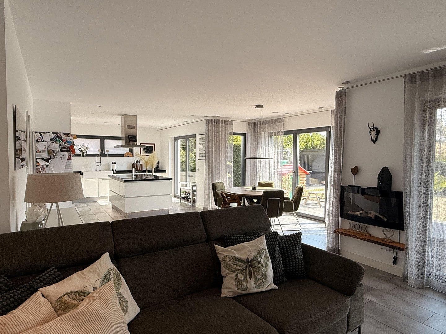 Prodej domu 193 m², pozemek 799 m², Velbert, Severní Porýní-Vestfálsko Prodej domu 193 m², pozemek 799 m², Velbert, Severní Porýní-Vestfálsko