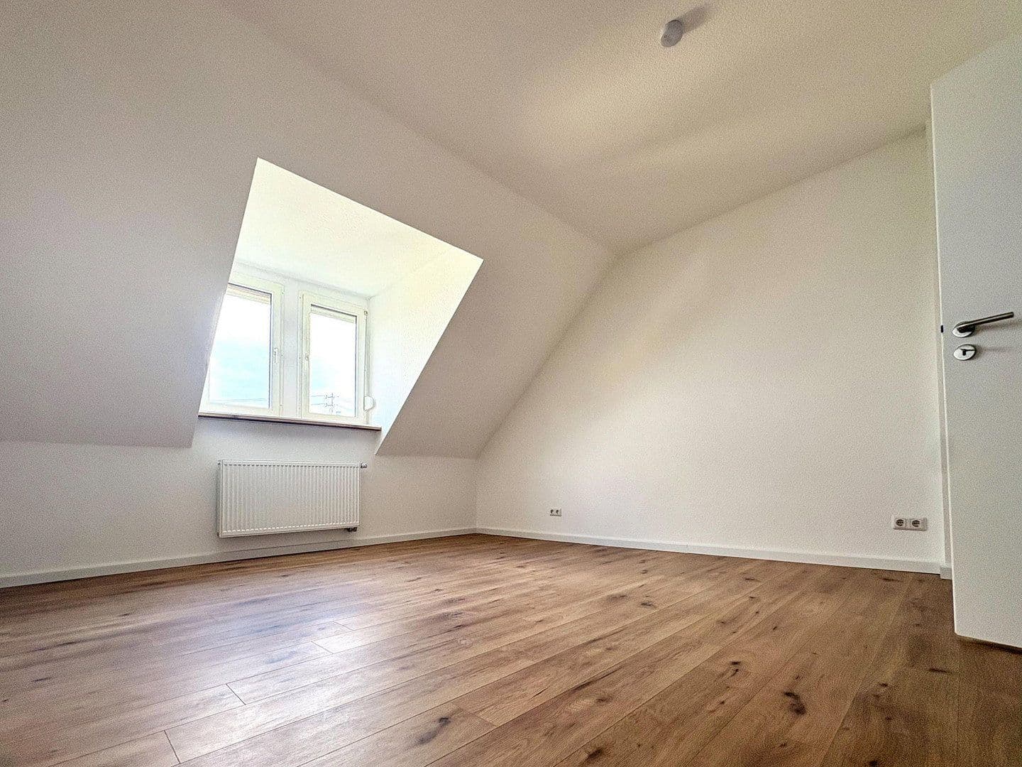 Prodej bytu 2+1 50 m², Wiesbaden, Hessen Prodej bytu 2+1 50 m², Wiesbaden, Hessen