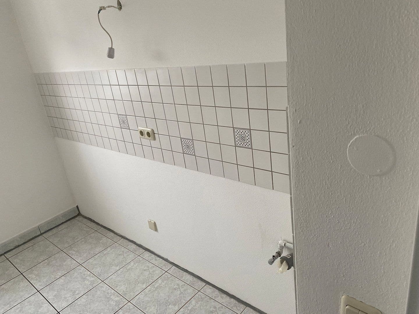 Pronájem bytu 3+kk 90 m², Rostocker Weg 1, Gersthofen, Bavorsko Pronájem bytu 3+kk 90 m², Rostocker Weg 1, Gersthofen, Bavorsko