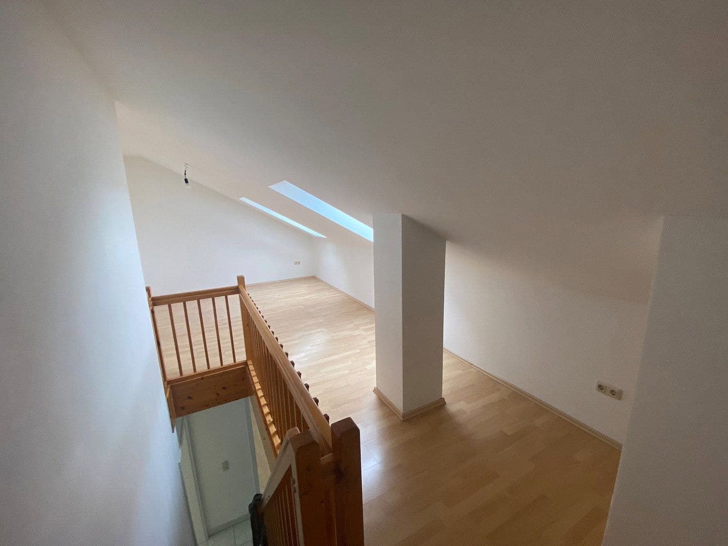 Pronájem bytu 3+kk 90 m², Rostocker Weg 1, Gersthofen, Bavorsko Pronájem bytu 3+kk 90 m², Rostocker Weg 1, Gersthofen, Bavorsko