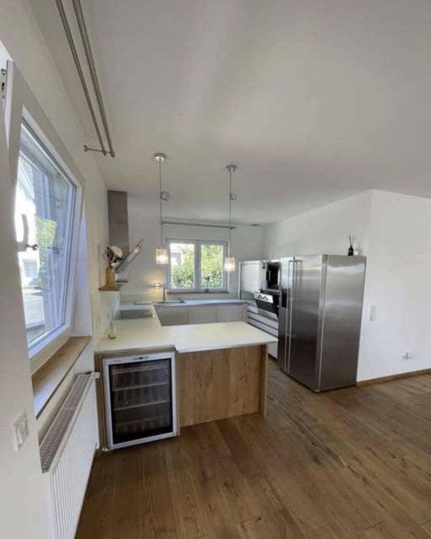 Prodej domu 185 m², pozemek 762 m², Aschaffenburg, Bavorsko Prodej domu 185 m², pozemek 762 m², Aschaffenburg, Bavorsko