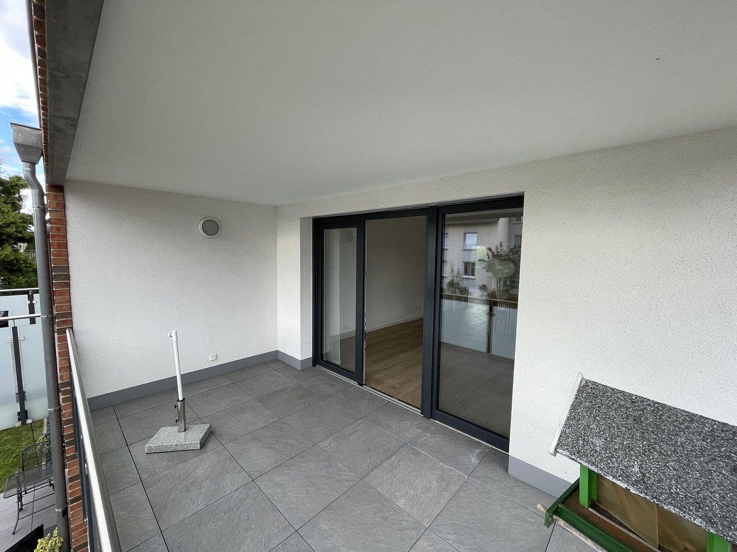 Pronájem bytu 3+1 96 m², Schillerstraße 2, Stadthagen, Dolní Sasko Pronájem bytu 3+1 96 m², Schillerstraße 2, Stadthagen, Dolní Sasko