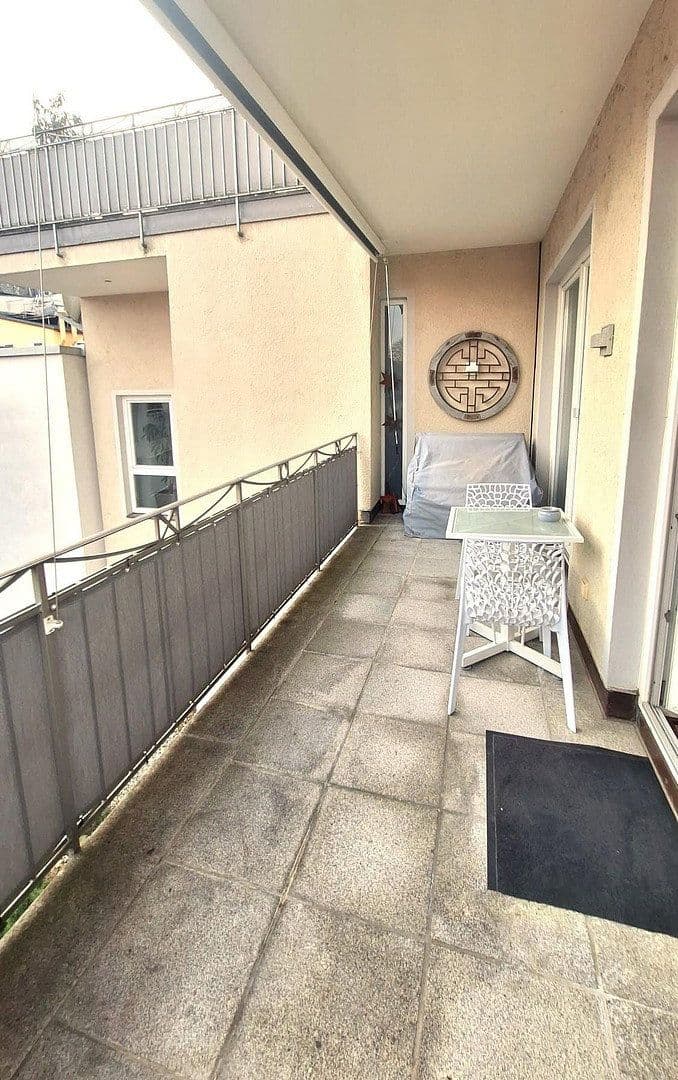 Pronájem bytu 2+1 116 m², Ellmaierstraße 6, Rosenheim, Bavorsko Pronájem bytu 2+1 116 m², Ellmaierstraße 6, Rosenheim, Bavorsko