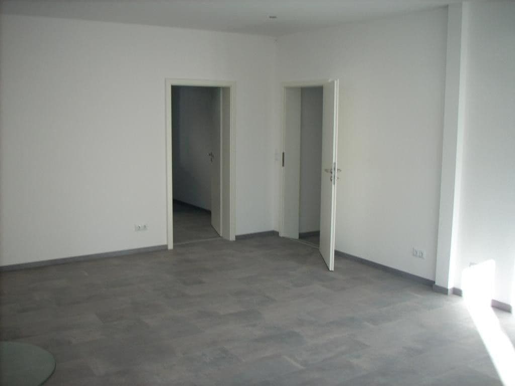 Pronájem bytu 4+1 98 m², Sprockhövel, Severní Porýní-Vestfálsko Pronájem bytu 4+1 98 m², Sprockhövel, Severní Porýní-Vestfálsko