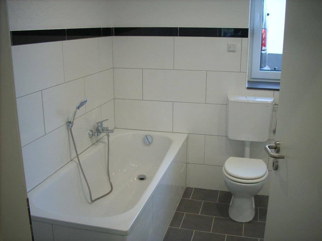 Pronájem bytu 4+1 98 m², Sprockhövel, Severní Porýní-Vestfálsko Pronájem bytu 4+1 98 m², Sprockhövel, Severní Porýní-Vestfálsko