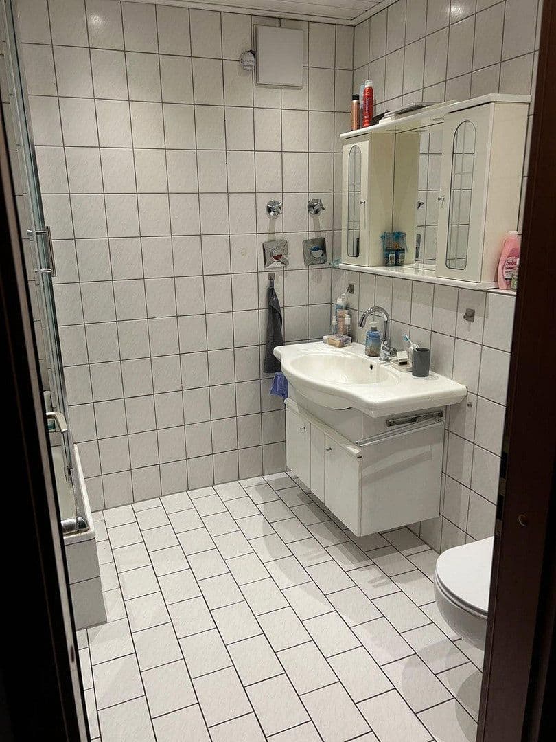 Pronájem bytu 1+1 22 m², Am Petrus 5, Dossenheim, Bádensko-Württembersko Pronájem bytu 1+1 22 m², Am Petrus 5, Dossenheim, Bádensko-Württembersko