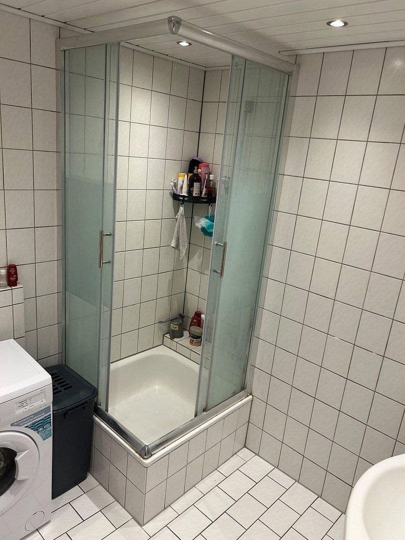 Pronájem bytu 1+1 22 m², Am Petrus 5, Dossenheim, Bádensko-Württembersko Pronájem bytu 1+1 22 m², Am Petrus 5, Dossenheim, Bádensko-Württembersko