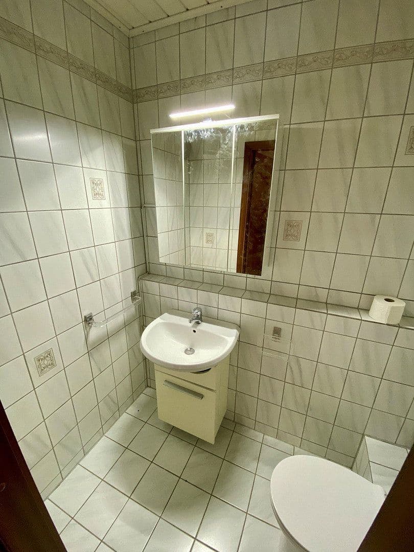 Pronájem bytu 1+1 22 m², Am Petrus 5, Dossenheim, Bádensko-Württembersko Pronájem bytu 1+1 22 m², Am Petrus 5, Dossenheim, Bádensko-Württembersko