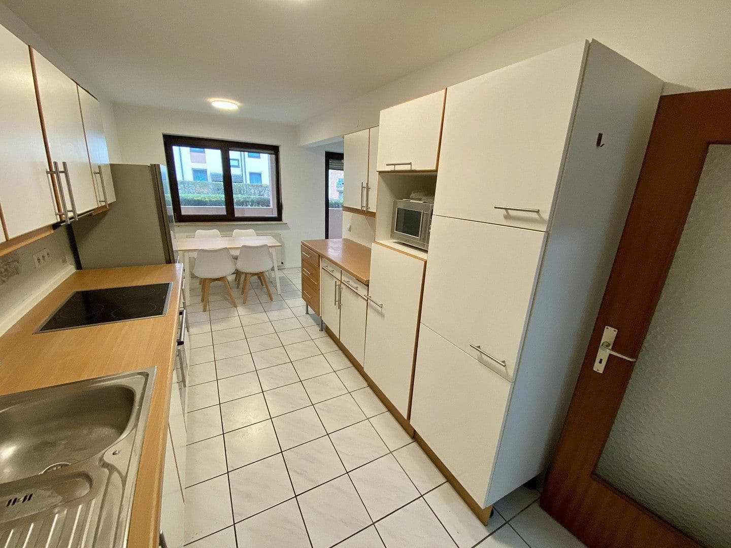 Pronájem bytu 1+1 22 m², Am Petrus 5, Dossenheim, Bádensko-Württembersko Pronájem bytu 1+1 22 m², Am Petrus 5, Dossenheim, Bádensko-Württembersko