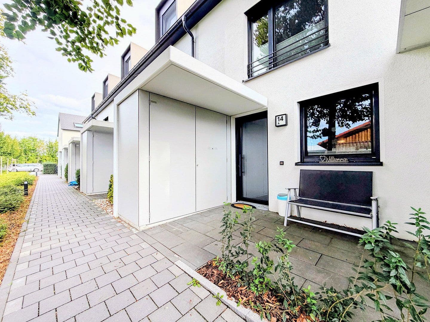 Prodej domu 145 m², pozemek 315 m², Zur Hammerschmiede 14a, Bellenberg, Bavorsko Prodej domu 145 m², pozemek 315 m², Zur Hammerschmiede 14a, Bellenberg, Bavorsko