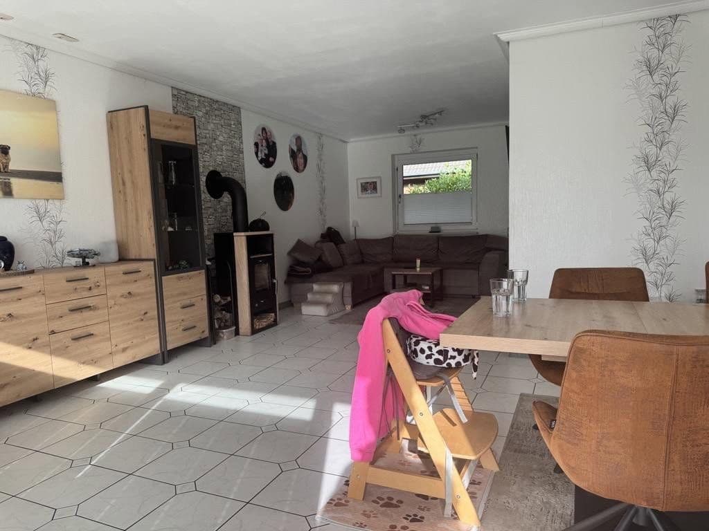 Prodej domu 112 m², pozemek 663 m², Kaltenkirchen, Šlesvicko-Holštýnsko Prodej domu 112 m², pozemek 663 m², Kaltenkirchen, Šlesvicko-Holštýnsko