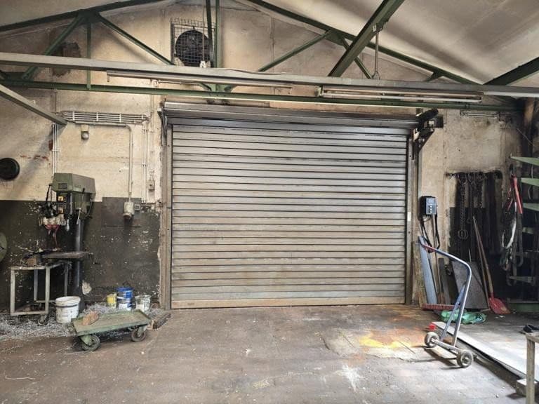 Pronájem nebytového prostoru 600 m², Remscheid, Severní Porýní-Vestfálsko Pronájem nebytového prostoru 600 m², Remscheid, Severní Porýní-Vestfálsko