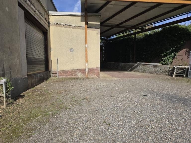 Pronájem nebytového prostoru 600 m², Remscheid, Severní Porýní-Vestfálsko Pronájem nebytového prostoru 600 m², Remscheid, Severní Porýní-Vestfálsko