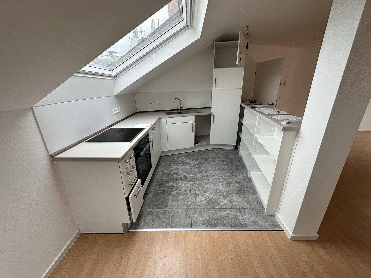 Pronájem bytu 2+1 78 m², Kilianstraße 10, Heilbronn, Bádensko-Württembersko Pronájem bytu 2+1 78 m², Kilianstraße 10, Heilbronn, Bádensko-Württembersko