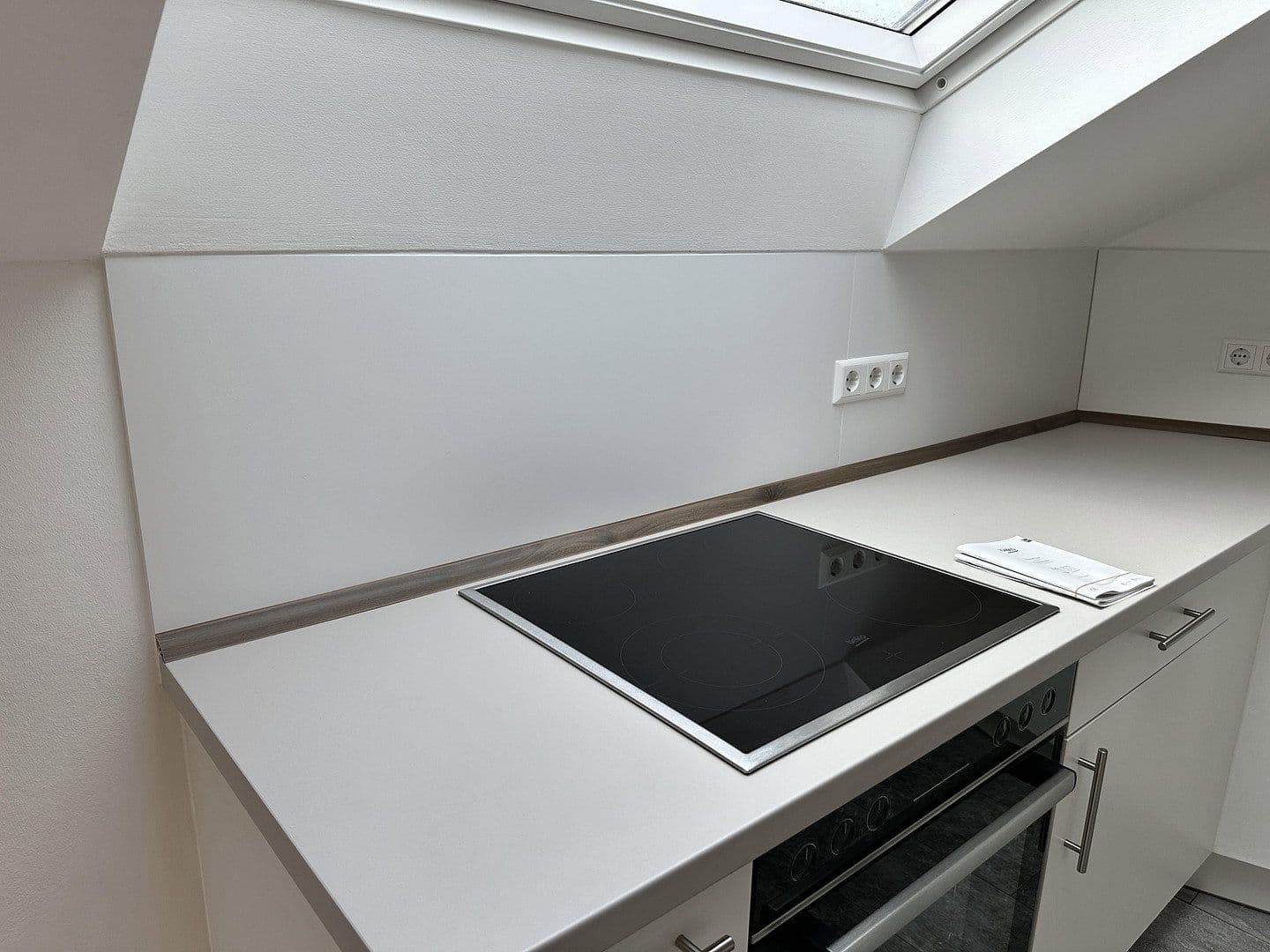 Pronájem bytu 2+1 78 m², Kilianstraße 10, Heilbronn, Bádensko-Württembersko Pronájem bytu 2+1 78 m², Kilianstraße 10, Heilbronn, Bádensko-Württembersko